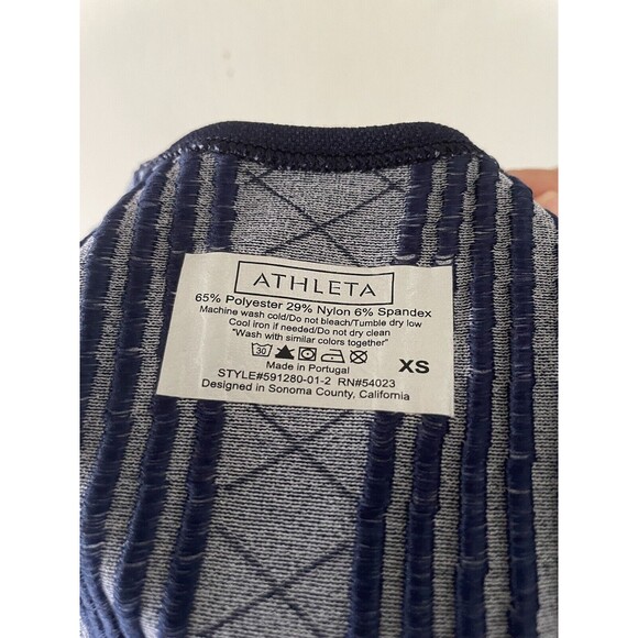 Athleta Finish Fast Line Tank Top In Blue Size XS Seamless Fitted - Picture 8 of 8